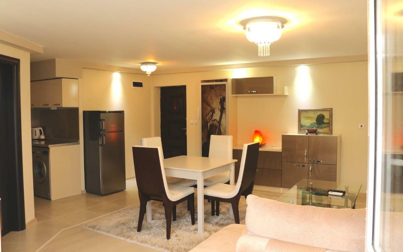 Sundance Apartments Sandanski Esterno foto